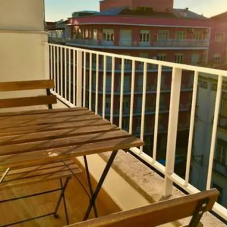 Downtown Charme Ii W/ Parking 7€ Day